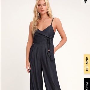 Lulu’s Chambray Romper size XL